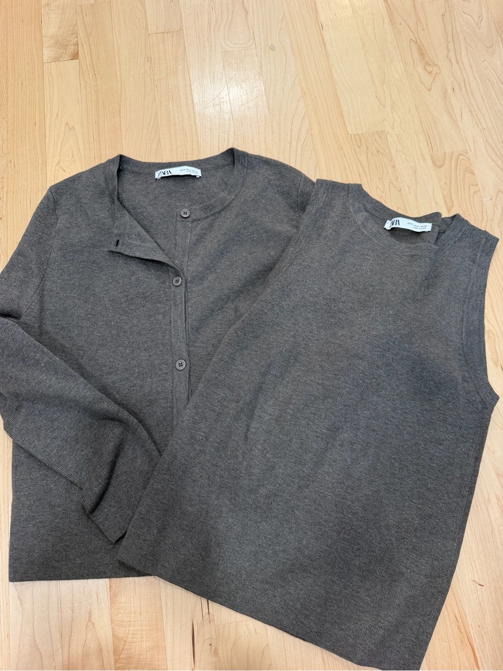 ZARA Charcoal Gray Knit Cardigan with Sleeveless Shell Set